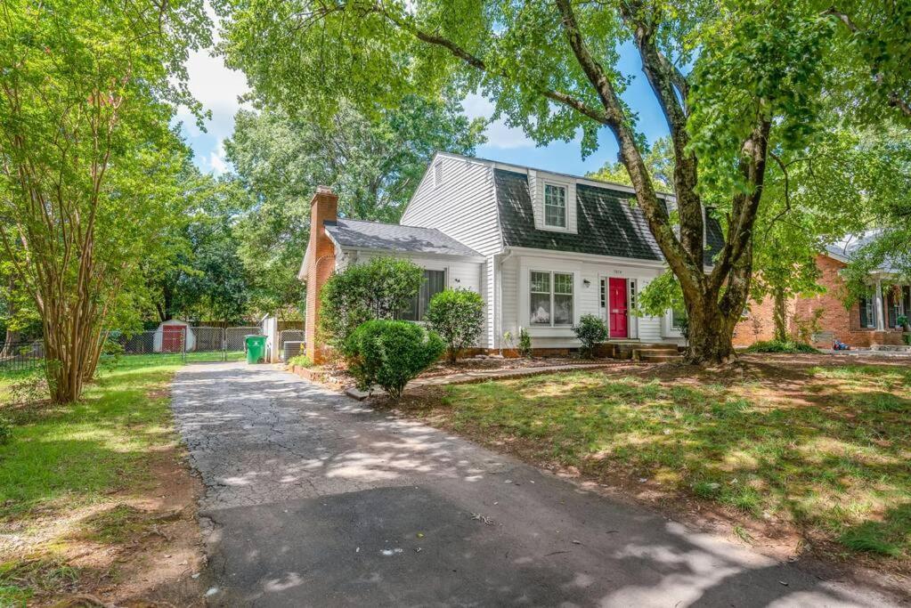 شقة Spotless 4Br Near Clt Uptown, Fast Wi-Fi تشارلوت المظهر الخارجي الصورة